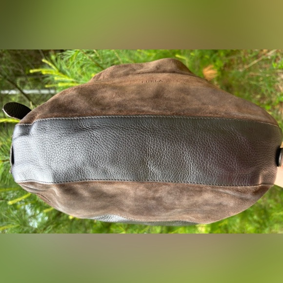 Furla Brown Suede Shoulder Bag. Preowned. - Picture 8 of 15